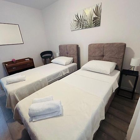 Apex Luxury Apartman Трогір Екстер'єр фото
