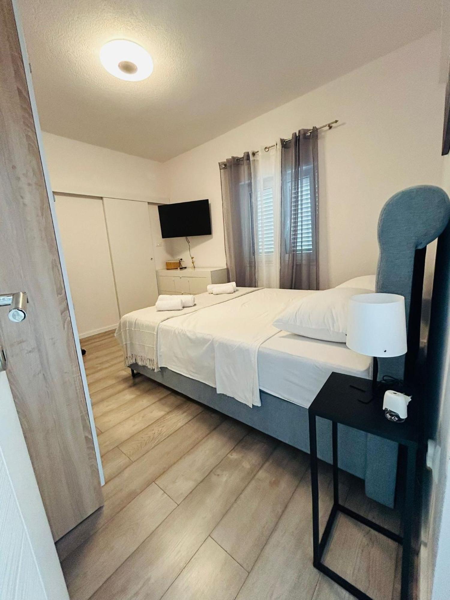 Apex Luxury Apartman Трогір Екстер'єр фото